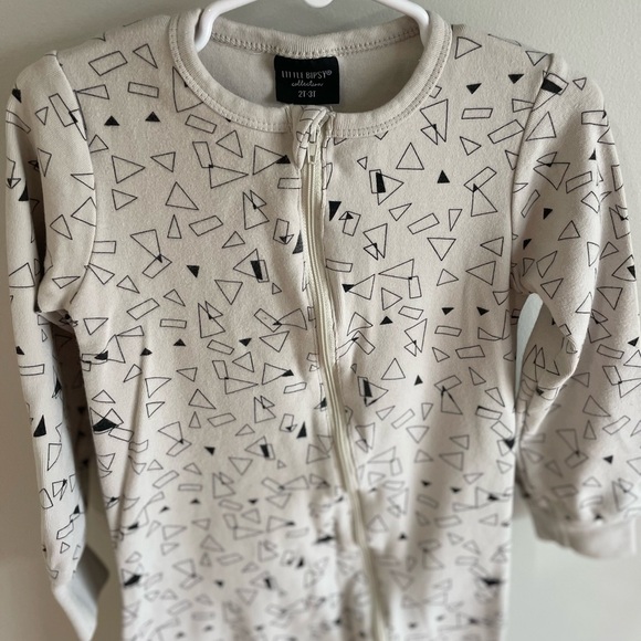 Little Bipsy Triangle 2 Way Zip Romper - Almond Off White - Size 2T - 3T - Picture 2 of 7